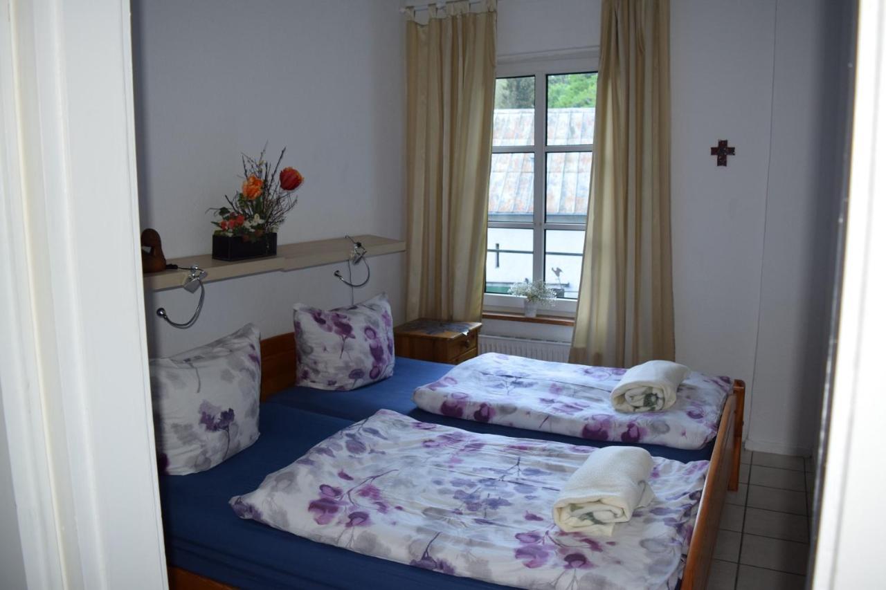 Gaestehaus Beurener Muehle บัดแบร์ทริช ภายนอก รูปภาพ